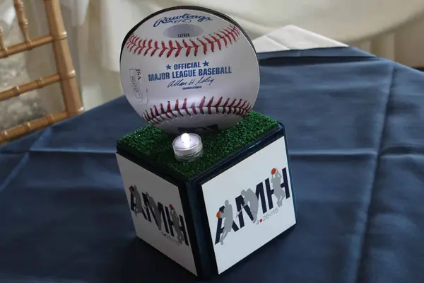 Mini Cube Centerpiece
