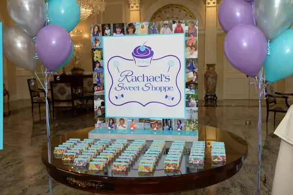 Candy Themed Seating Card Display