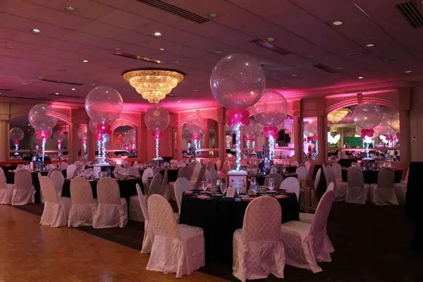 Photo Cubes and Sparkle Balloons