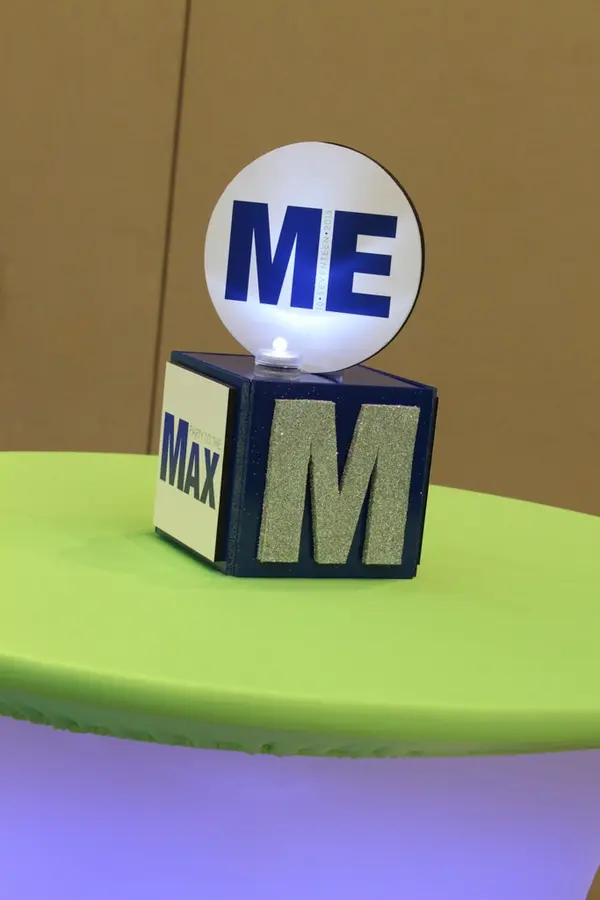 Mini Cube Centerpiece