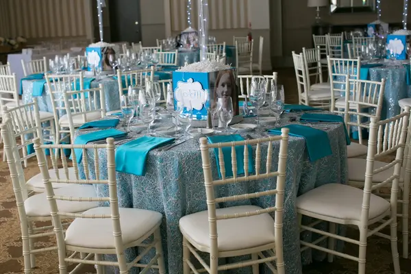 Bat Mitzvah Cube Centerpiece