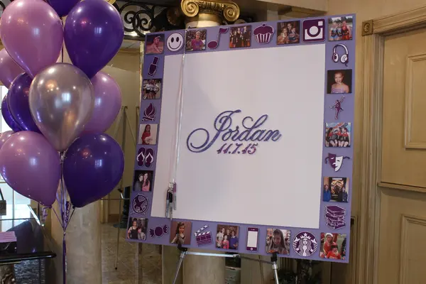 Clipart and Photo Border Sign in Board