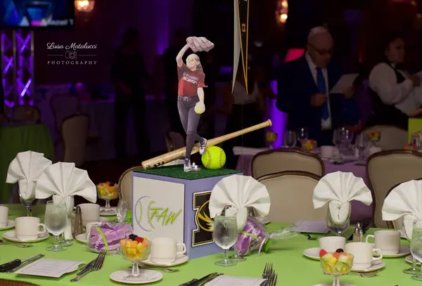 Softball Themed Centerpiece