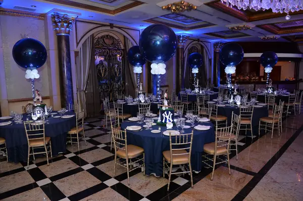 Yankees Themed Centerpieces