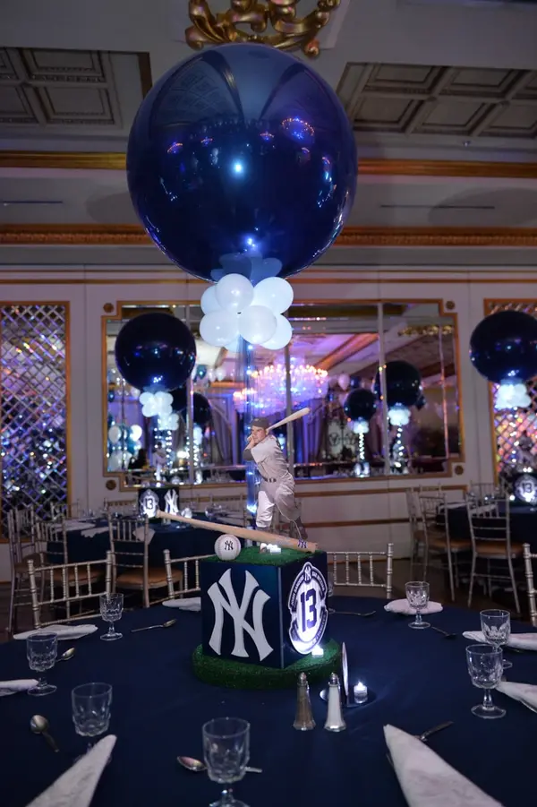 Yankees Themed Centerpieces