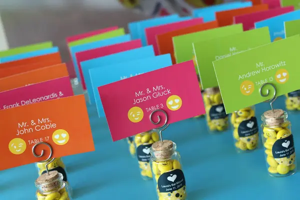 Emoji Themed Place Cards