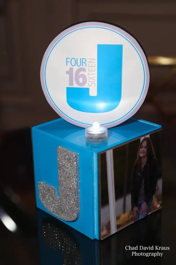 Mini Cube Centerpiece