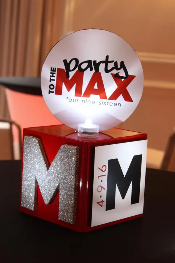 Mini Cube Centerpiece