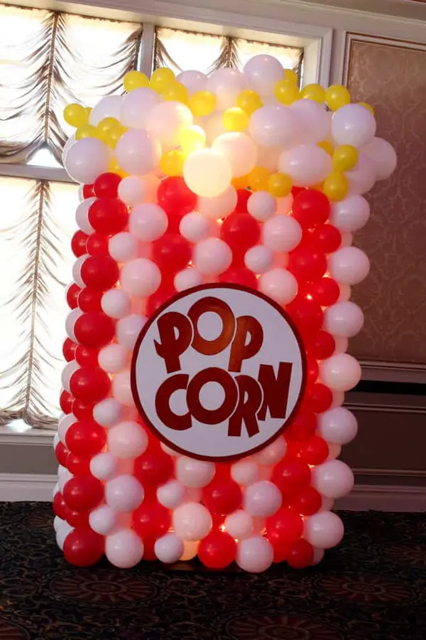 Popcorn Box Balloon Sculpture