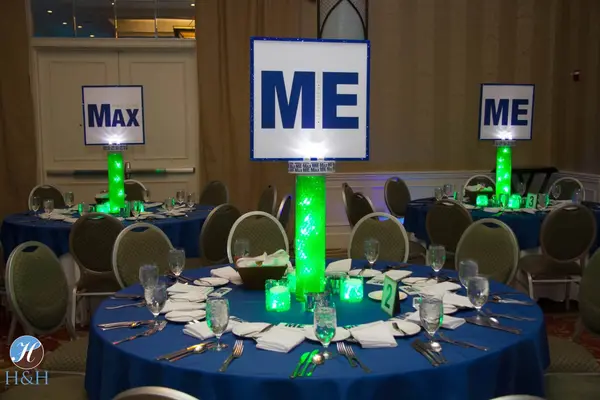 LED Vases with Logo Blowup