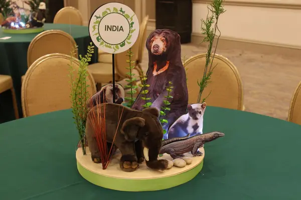Animal Themed Diorama Centerpiece