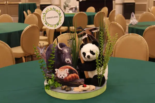 Animal Themed Diorama Centerpiece