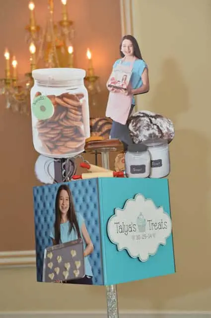 Cookie Themed Centerpiece