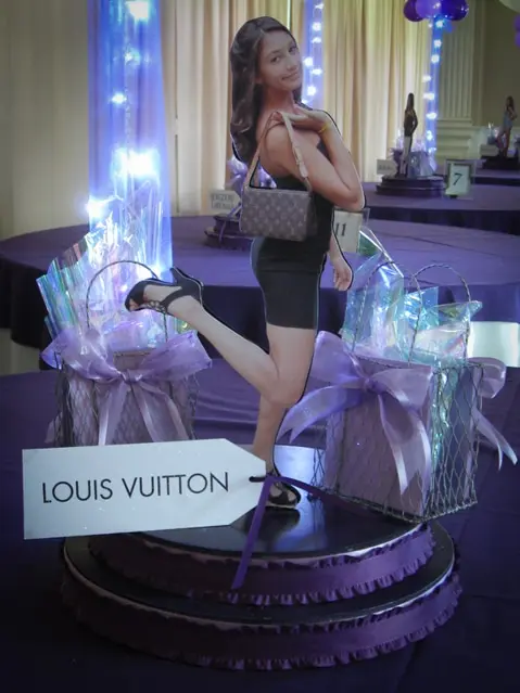Fashion Themed Centerpiece