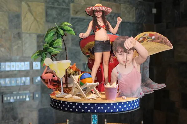 Travel Themed Centerpiece