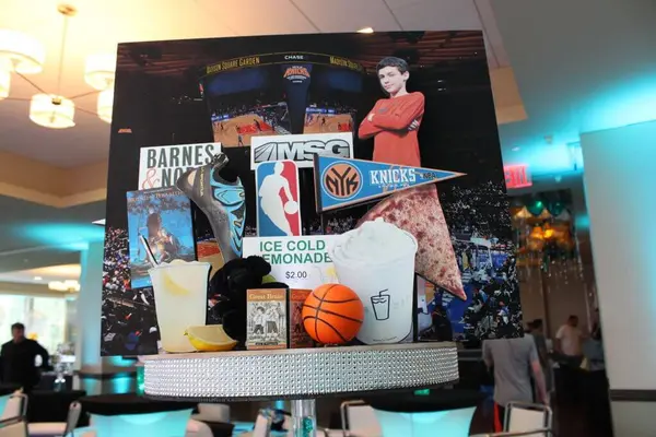 NYC Themed Diorama Centerpiece
