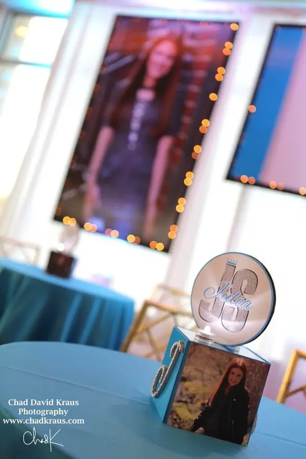 Mini Cube Centerpiece