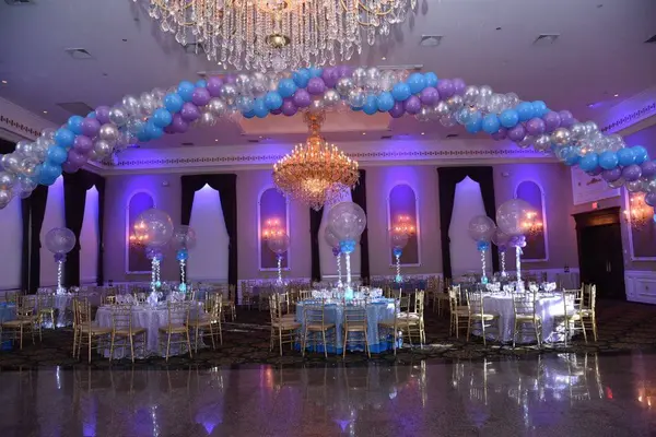 LED Aqua Gem Centerpiece