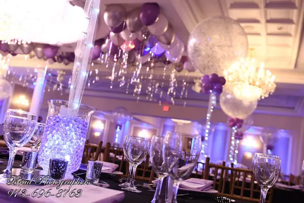 LED Aqua Gems Centerpiece