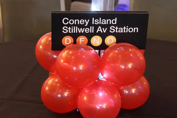 NYC Subway Sign Balloon Base