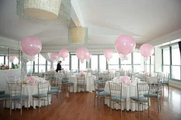 Light Pink Balloon Centerpieces