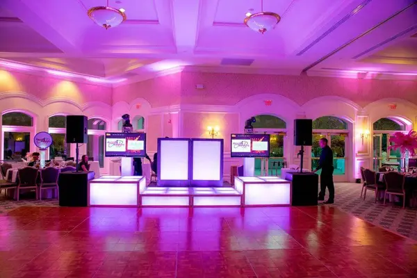 Hot Pink Uplighting