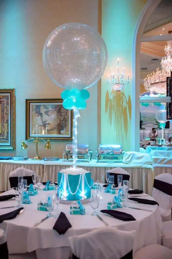 Tiffany Themed Centerpiece