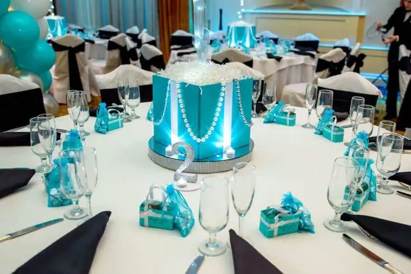 Tiffany Box Centerpiece