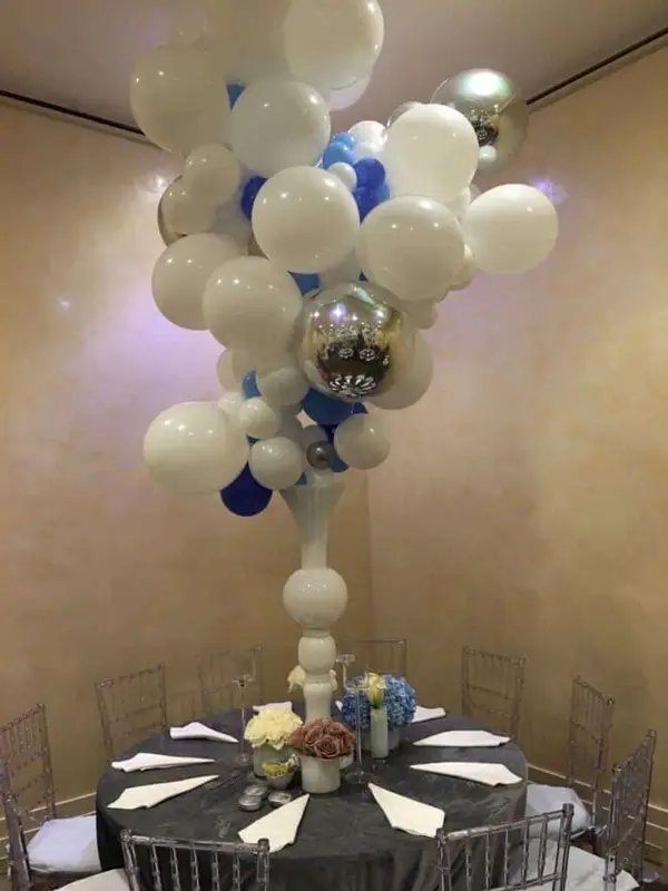 Balloon Sculpture Centerpiece