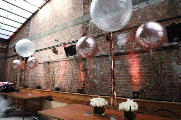 Sparkle Balloon and Orbz Centerpiece