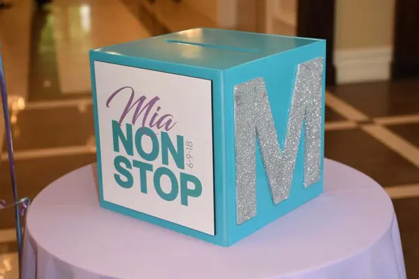 Bat Mitzvah Gift Box