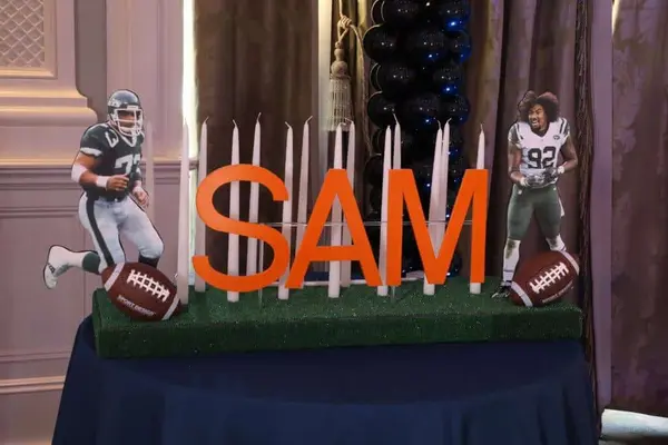 Jets Themed Candle Lighting Display