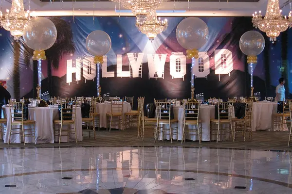 Hollywood Themed Mural