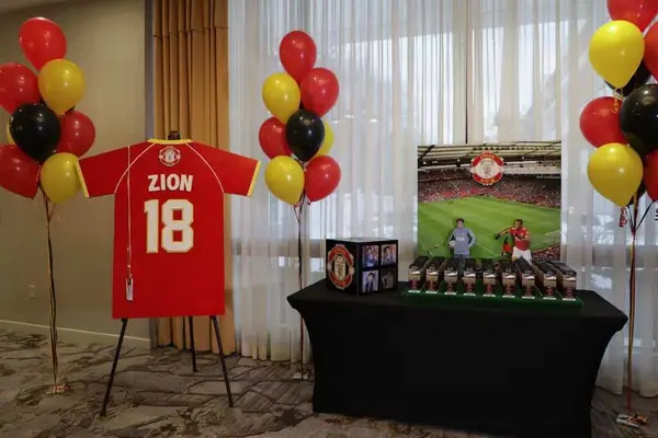 Manchester United Seating Card Display