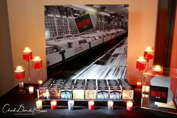 Record Store Seating Card Display