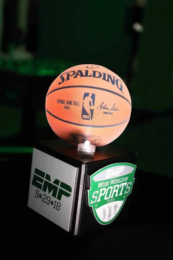 Basketball Themed Lounge Centerpiece