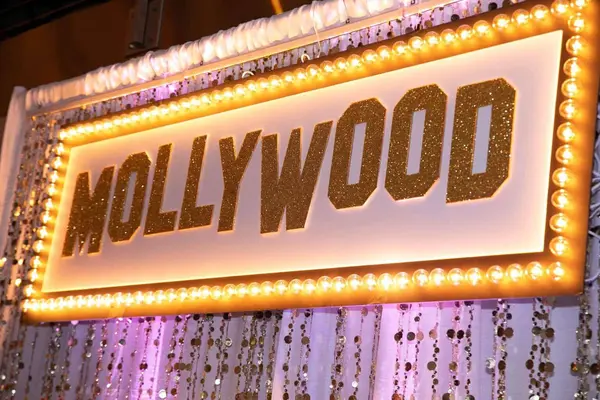 Hollywood Marquee Sign