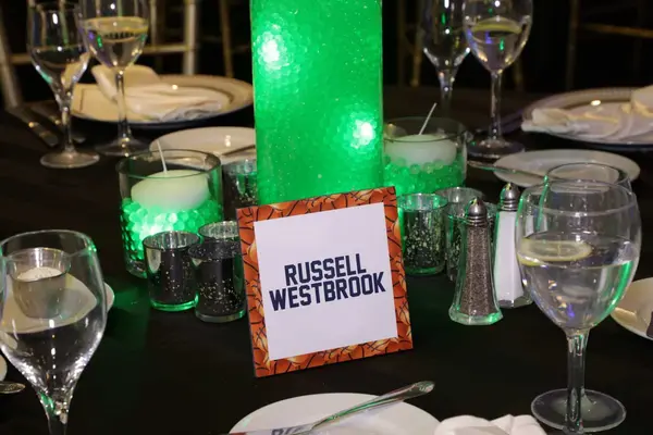 Basketball Table Sign