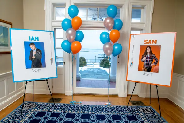 Fire & Ice B'nai Mitzvah Sign in Boards