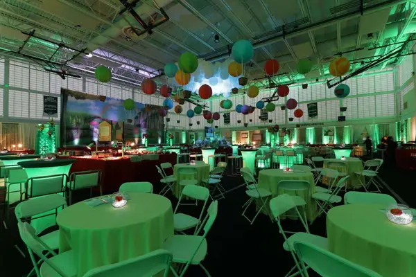 Emerald City Room Setup