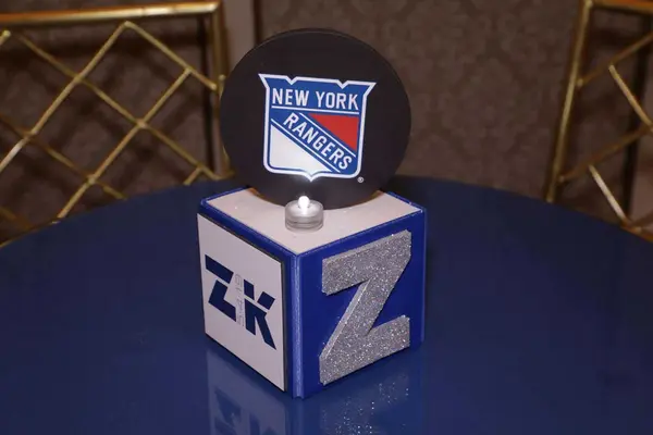 Hockey Themed Mini Cube Centerpiece