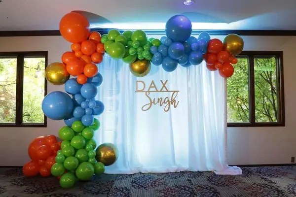 Organic Balloon Arch