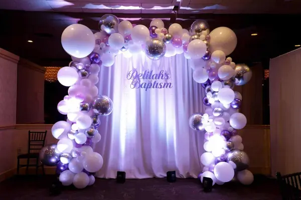 Lavender and Silver Organic Balloon Arch