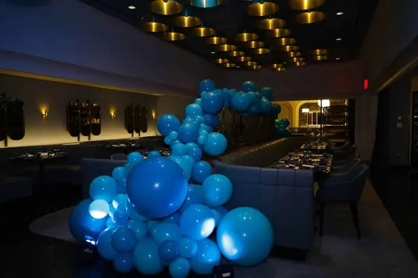 Shades of Teal Organic Balloon Garland