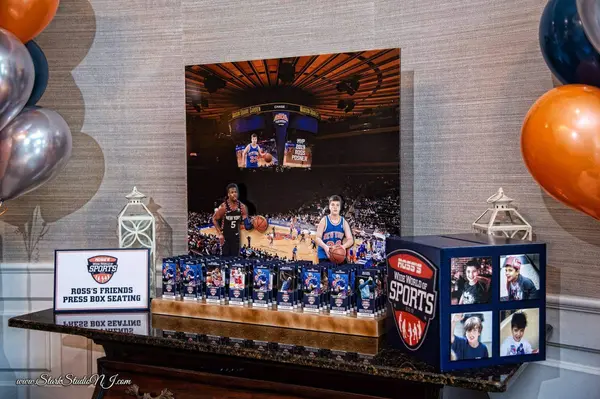 NY Knicks Stadium Display