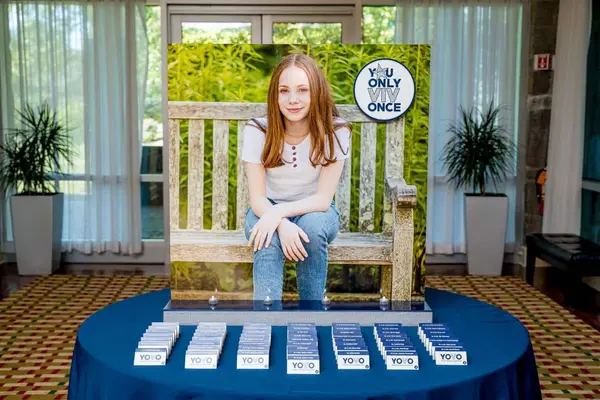 Bat Mitzvah Seating Card Display