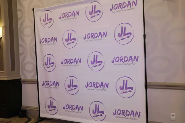 Art Themed Step and Repeat
