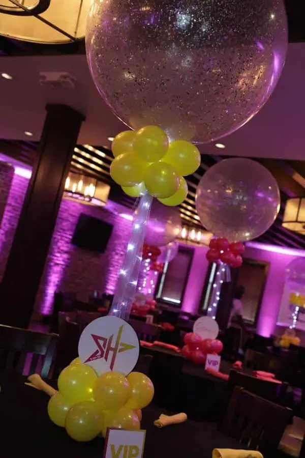 LED Sparkle Balloon Centerpiece