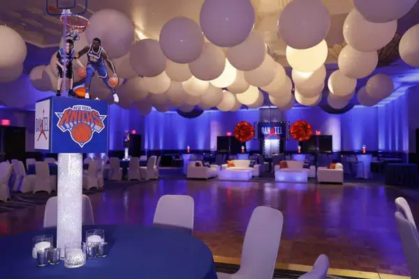 White Balloon Ceiling Treatment