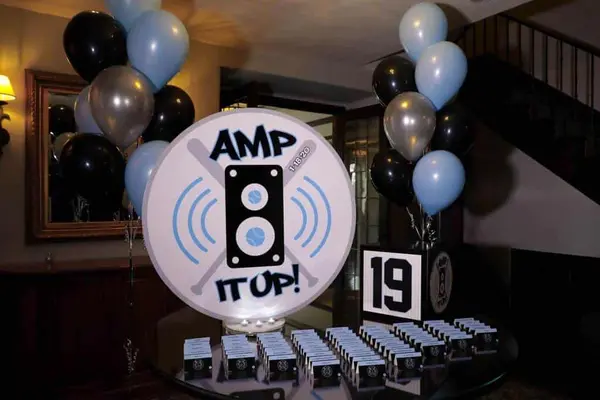 Logo Seating Card Display